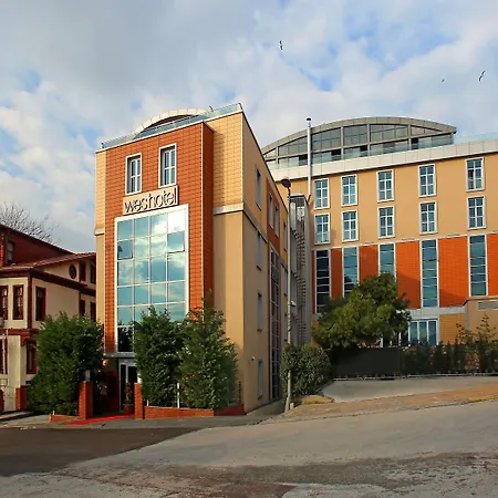 Wes Hotel-2